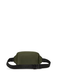 Olivgrüne Hüfttasche aus glattem Nylon, mit rechteckiger Form, schwarzem verstellbarem Tragegurt mit Logo und gesteppten Details an den Seiten.