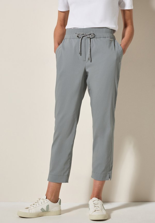CASUAL FIT - Stoffhose - grau