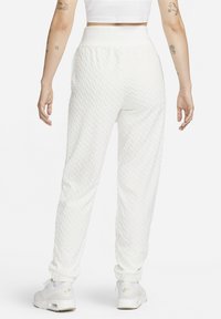 Nike Sportswear Träningsbyxor - light green