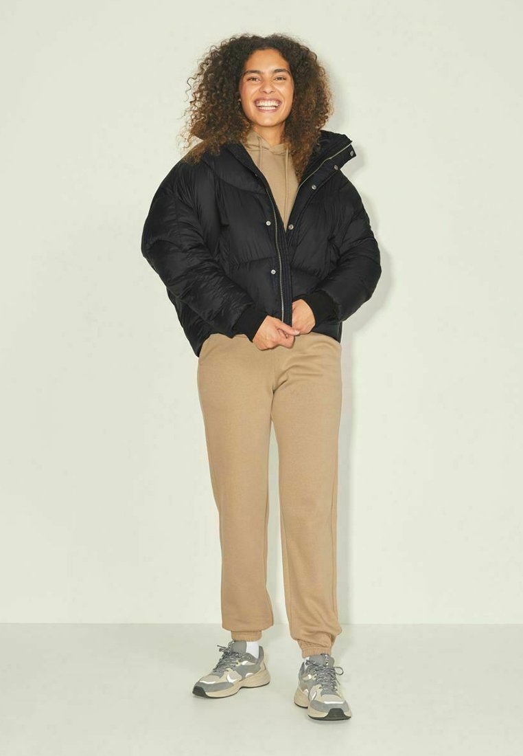JJXX STEPPJACKE JXSAGA NYLON - Kurtka zimowa/czarny - Zalando.pl