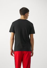 Michael Kors BASIC CREW NECK 3 PACK - Caraco - black