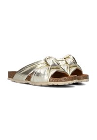 Gouden metallic slidesandalen met een geknoopt bandontwerp, kurken voetbed en een getextureerde rubberen zool. Kenmerken zijn een open teen en een zachte voering.