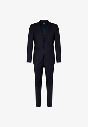 Marineblauw pak bestaande uit een blazer met twee knopen en een geknopt revers, en bijpassende broek; zachte textuur, minimalistisch ontwerp en getailleerde pasvorm.