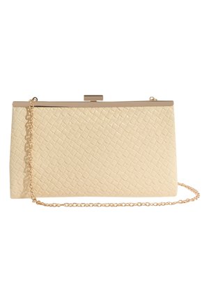 Obdélníkové krémové psaníčko s pletenou koženou texturou, zlatým kovovým rámem a zapínáním, a tenkým zlatým řetízkovým popruhem v odpovídající barvě.