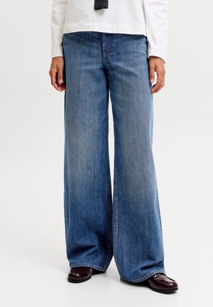 JJXX, WIDE-FIT JEANS JXTOKYO WIDE HW R396 DNM NOOS - Wide leg - blue denim