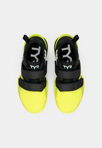 TYR L2 LIFTER UNISEX - Træningssko - black/fi yellow