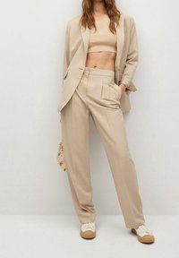 Mango Blazer - sand