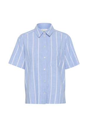 Chemise à manches courtes bleu clair avec des rayures verticales blanches, un col et une poche poitrine. Fabriquée en tissu texturé.