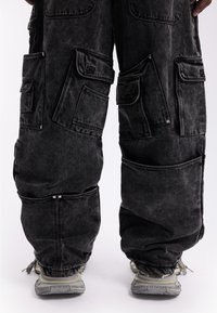 FAVELA MULTI POCKET UNISEX - Relaxed fit jeans - black