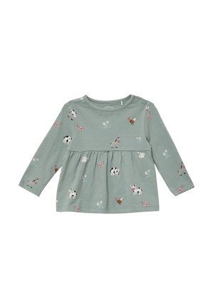 Groene blouse met lange mouwen, versierd met kleurrijke dieren- en bloemafdrukken, met een gathering in de taille en een ronde halslijn; gemaakt van zacht katoen.