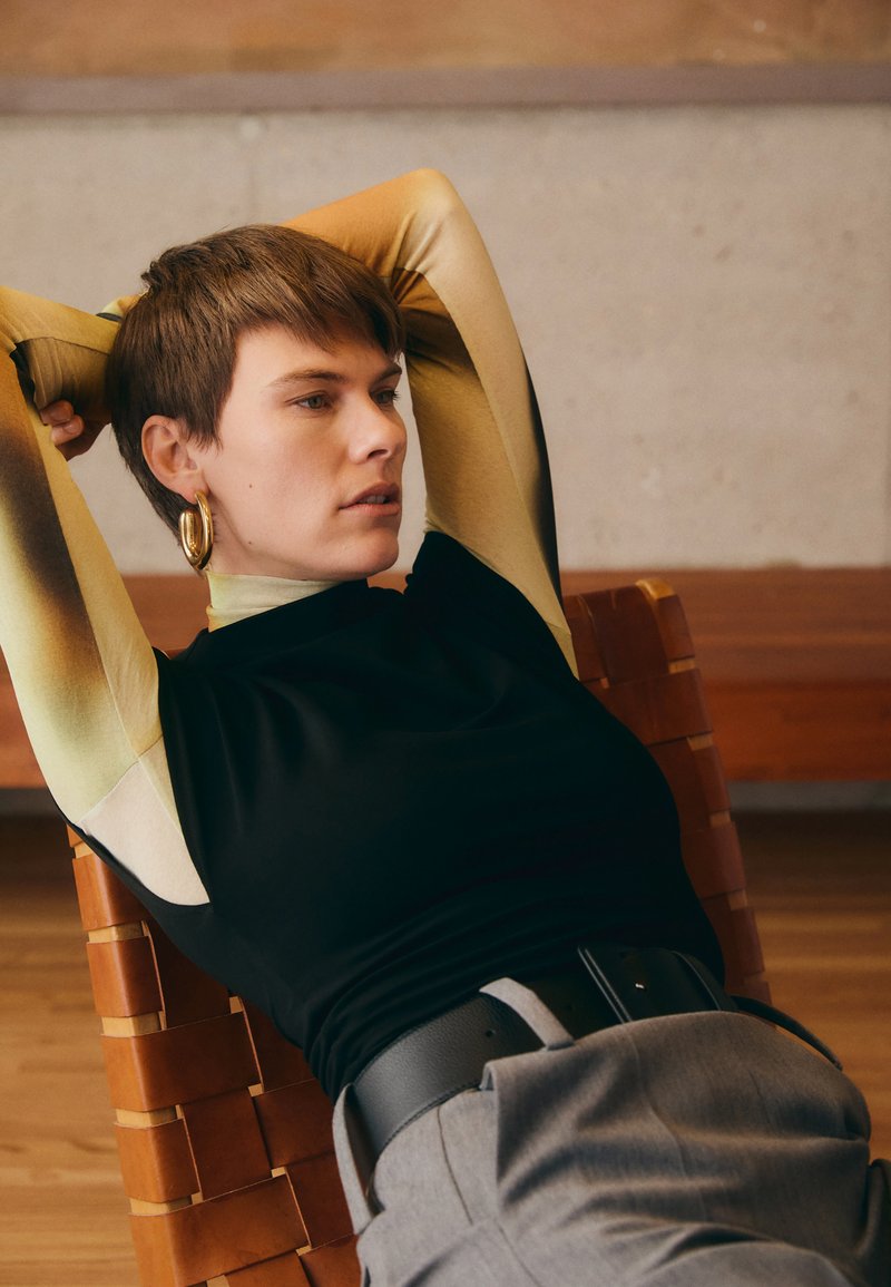 Tiger of Sweden ALITTA - Paprasti marškinėliai - black