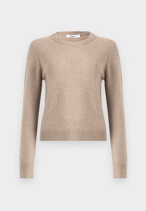 Pull à col rond beige, texture tricotée, manches longues, ourlet et poignets côtelés, design minimaliste, matériau doux.