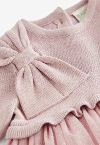 Baker by Ted Baker GLITTER MOCKABLE - REGULAR FIT - Svetríkové šaty - pink