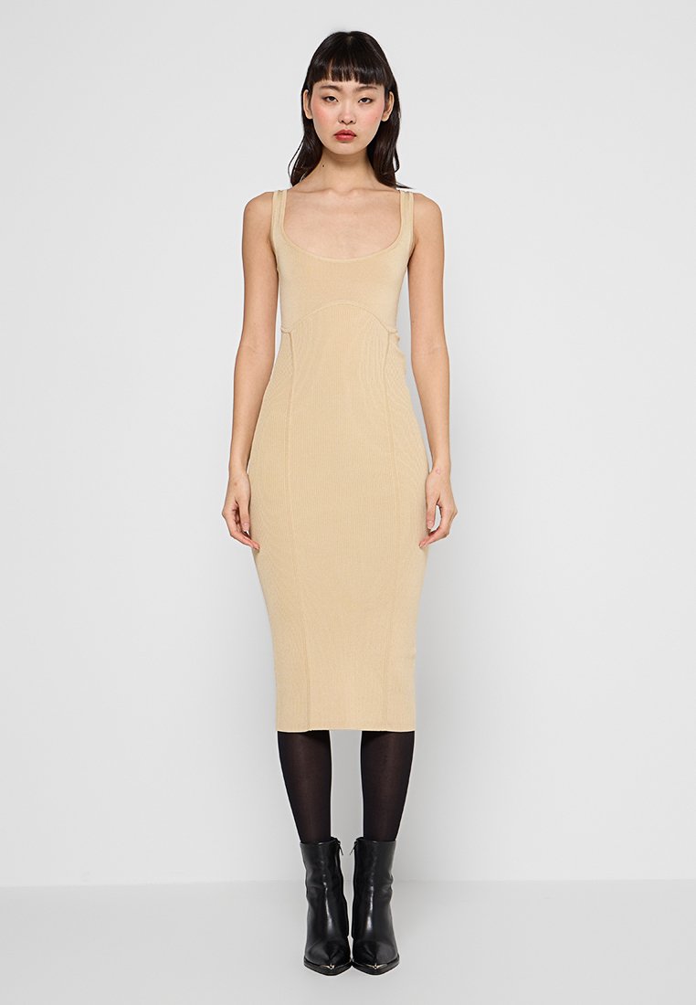 Iro Etui-jurk beige
