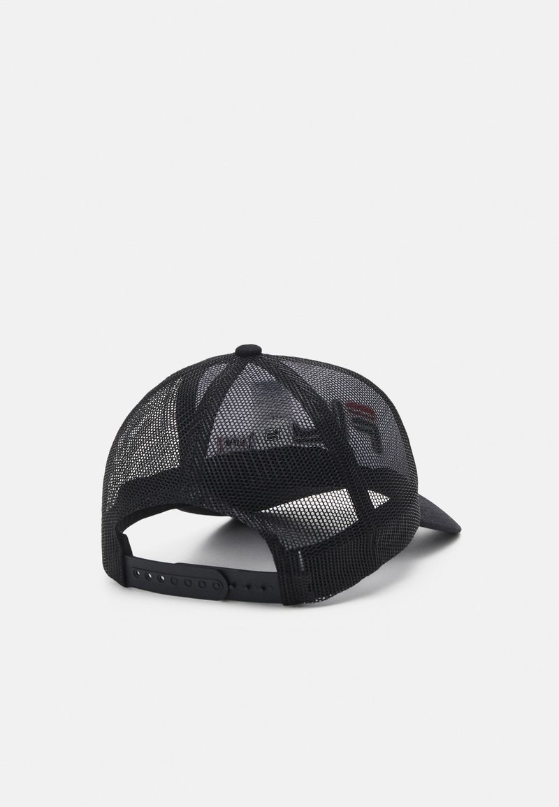 Damen Mützen | Fila BEPPU TRUCKER LINEAR LOGO SNAP BACK UNISEX Cap black beauty/bright white/weiß - MQ81557 Damen Mützen | Fila BEPPU TRUCKER LINEAR LOGO SNAP BACK UNISEX Cap black beauty/bright white/weiß - MQ81557