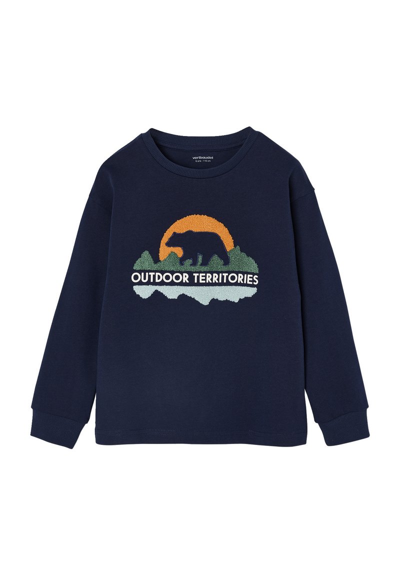 Marinefarbener Sweatshirt mit einem Bären- und Gebirgsdesign, in orange und grün akzentuiert. Text: "OUTDOOR TERRITORIES." Weicher Stoff, lange Ärmel.