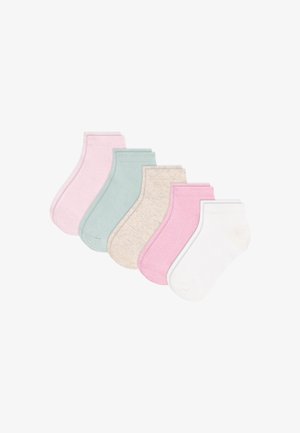 Ensemble de six chaussettes basses en couleurs pastel : rose clair, vert menthe, beige, rose clair et blanc. Fabriquées en tissu doux avec un bord-côte côtelé.