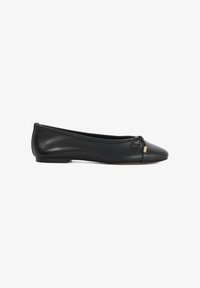 Non sélectionné, black-plain leather