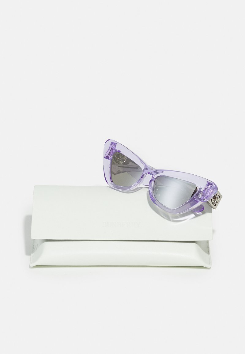 NWT BURBERRY SUNGLASSES VIOLET WOMEN NEW BURBERRY SOPHIA BE4361 39891A Violet Women Sunglasses main image 4