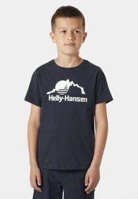Námornícky bavlněný tričko s bílou grafikou hor a slunce, s logem "Helly-Hansen" vytištěným pod designem. Krátké rukávy, kulatý výstřih.