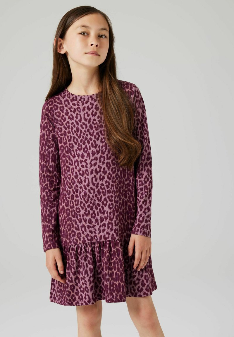 Name it PRINT - Trikotaažkleit - grape shake