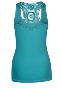 Turkusowy top na ramiączkach o dopasowanym kroju, z haftem szydełkowym na plecach oraz gładką fakturą, z klasycznym okrągłym dekoltem.