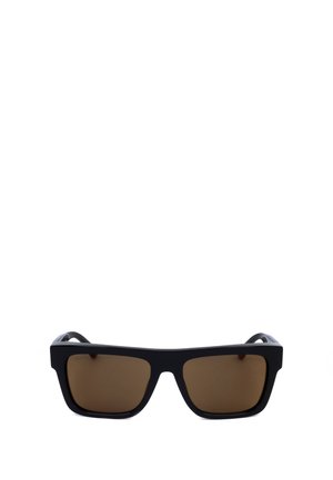 Occhiali da sole rettangolari neri con montatura spessa e lenti sfumate marroni, mostrati su uno sfondo bianco.