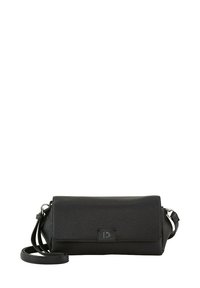 Borsa a tracolla in pelle nera con superficie texturizzata, forma rettangolare, chiusura a patta e tracolla removibile per un trasporto versatile.