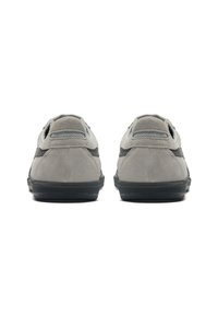 Onitsuka Tiger TOKUTEN - Sneakers - piedmont grey metropolis