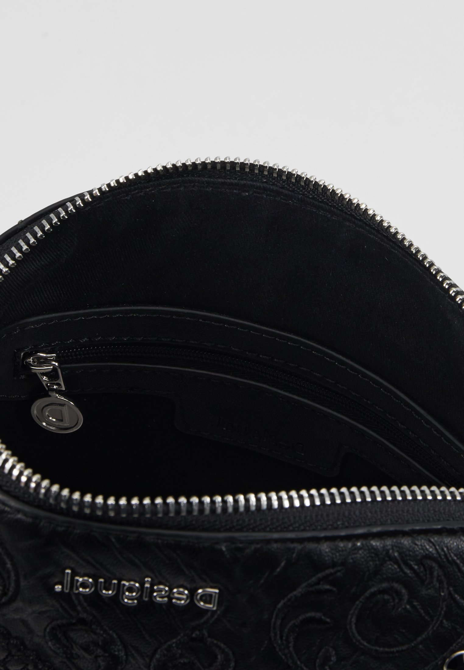 Desigual BOLS MAJESTIC DEIA Skulderveske black Zalando.no Desigual BOLS MAJESTIC DEIA Skulderveske black Zalando.no