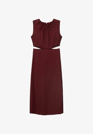 Abito senza maniche borgogna con scollo arricciato, dettagli a vita con taglio e spacchi laterali, realizzato in un tessuto leggero e testurizzato.