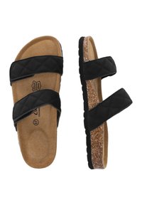 Svarta vadderade slingback-sandaler med två justerbara remmar, vadderad korksula och strukturerad gummiyttersula. Har en platt, ergonomisk design.