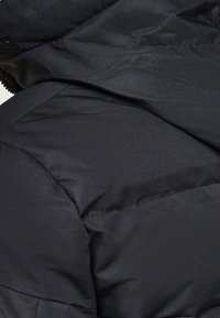 Alessandro Zavetti Zimní bunda - black