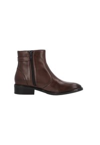 Stivale alla caviglia in pelle marrone con zip laterale, tacco basso e impilato, e una finitura liscia, caratterizzato da un design semplice e moderno.