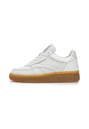 Sneakers laag - white