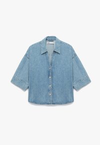 Lyseblå denimskjorte med krave, knaplukning, kortærmet og en firkantet pasform. Den har synlige sømme og en afslappet pasform.