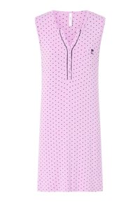 Camisón sin mangas en lavanda con pequeños estampados de corazones negros, escote en V, botonera y un bolsillo en el pecho que presenta un logo en contraste.