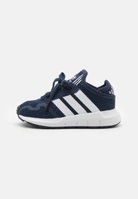 adidas Originals SWIFT RUN UNISEX - Sneakers - collegiate navy/footwear white/core black