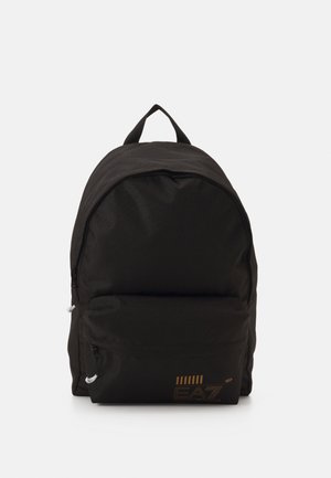 TRAIN CORE BACKPACK UNISEX - Mochila - black/gold