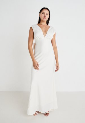 YAS YASDOTTEA TRAIN DRESS - Festklänning - gardenia