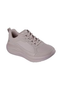 Scarpe sportive grigio chiaro con tomaia in rete traspirante, accenti testurizzati, lacci e suola spessa e ammortizzata.