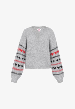 Grå strikket cardigan med v-hals, prydet med røde hjerter og sorte mønstre på ærmerne. Fem knapper lukker fronten. Blød tekstur.