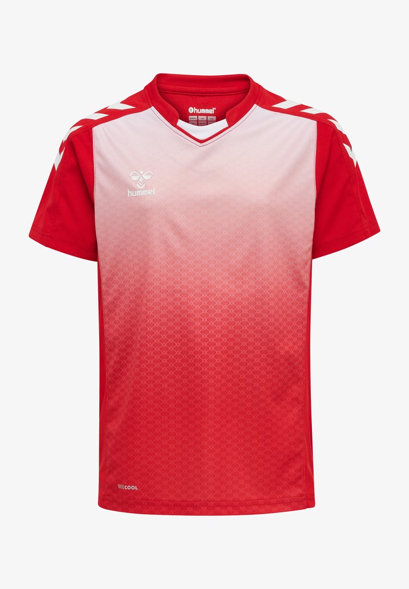 Rød kortærmet sportsjersey med en gradient fra lys rød til mørk rød. Har en v-hals, hummel-logo og hvide chevron-detaljer på skuldrene.