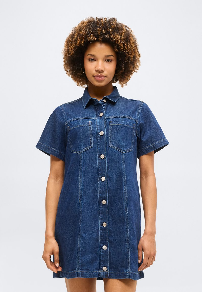 GAP SHANK FRONT SHIRTDRESS - Denimové šaty - dark wash