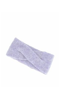 Fascia per capelli in maglia morbida di un delicato viola, con design a nodo intrecciato, posata piatta su uno sfondo bianco.