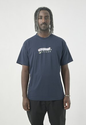 CLASSIC WORM - Print T-shirt - sky captain