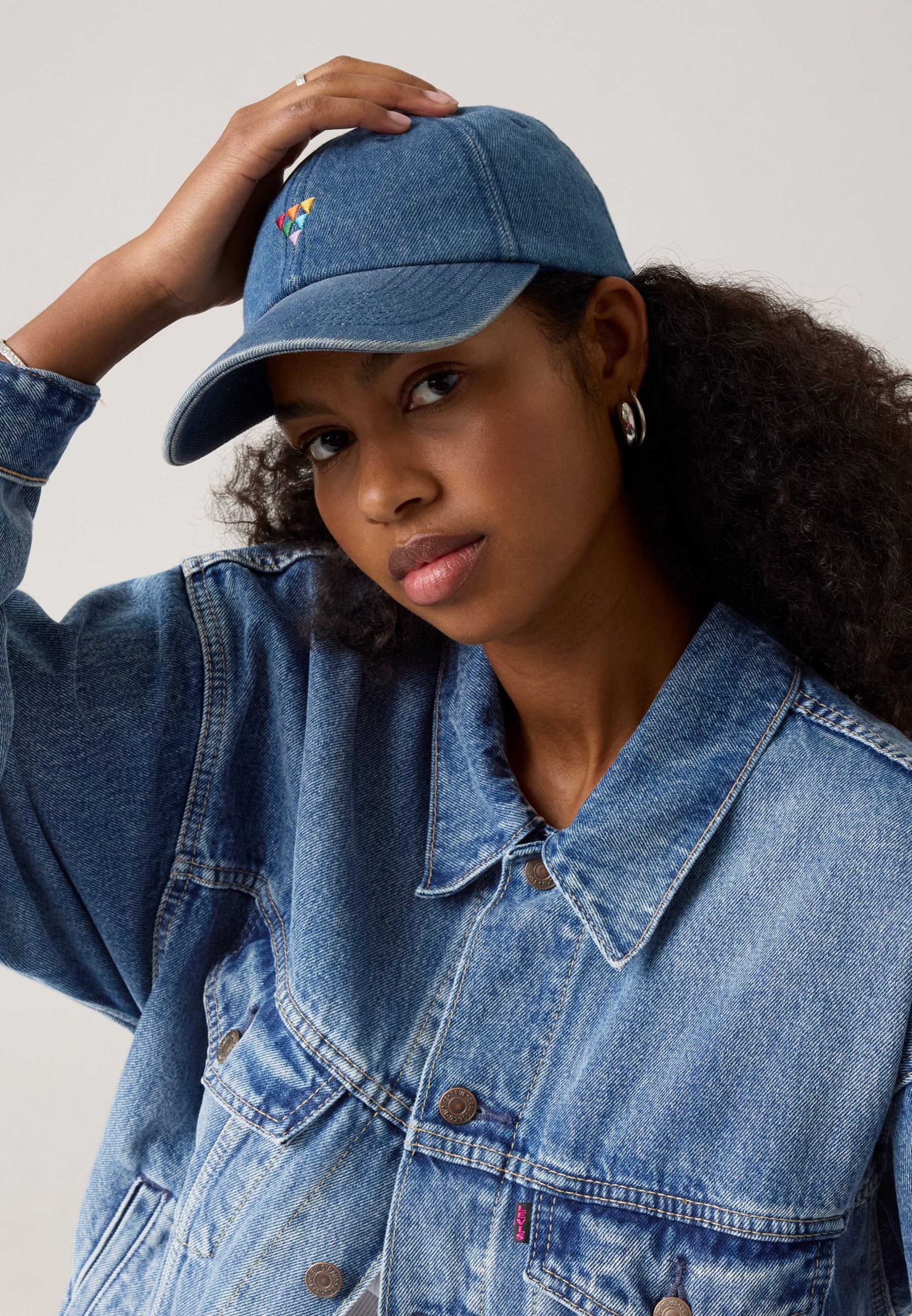 Levi\'s Blue Denim Women\'s Hat Vintage Levis Levi Strauss Denim Snapback Orange Tab Trucker  main image 3
