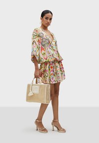 LOLA CASADEMUNT Dnevna haljina - pale yellow