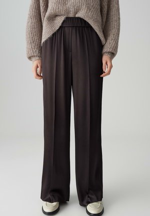 WIDE LEG MUCIA SHINE - Broek - midnight brown