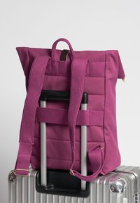 SOULEWAY Malý batoh  - bordeaux rot